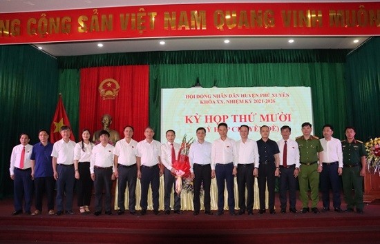 Kỳ họp HĐND huyện Phú Xuyên kiện toàn chức danh Chủ tịch UBND huyện